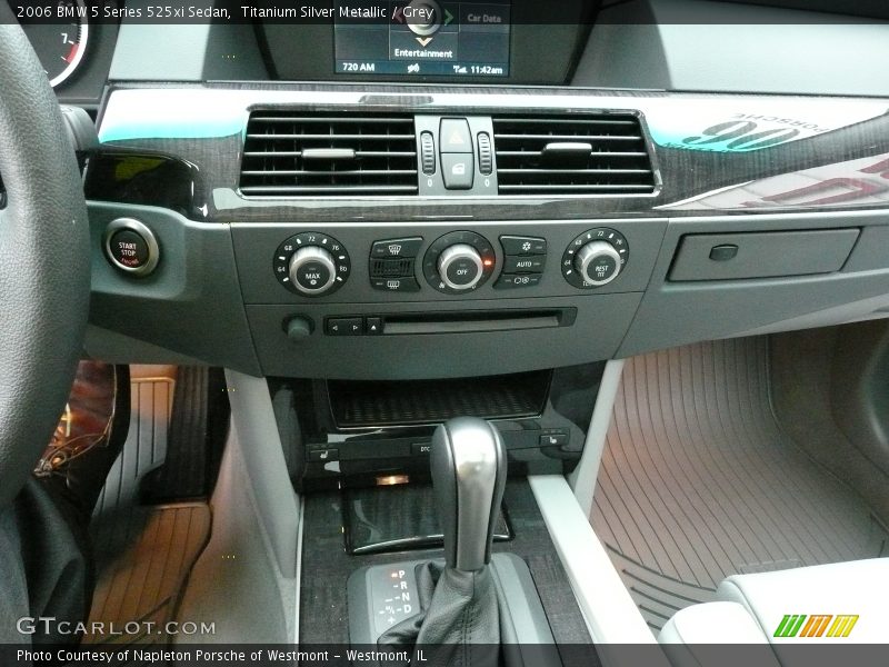 Titanium Silver Metallic / Grey 2006 BMW 5 Series 525xi Sedan