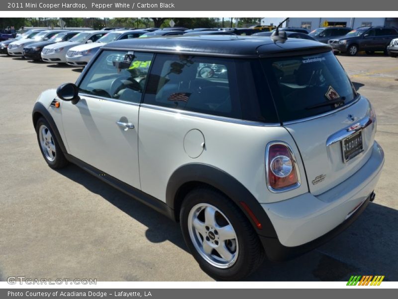 Pepper White / Carbon Black 2011 Mini Cooper Hardtop