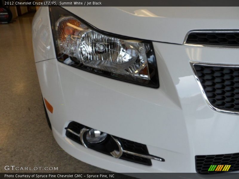 Summit White / Jet Black 2012 Chevrolet Cruze LTZ/RS