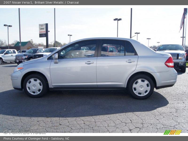 Brilliant Silver Metallic / Charcoal 2007 Nissan Versa S
