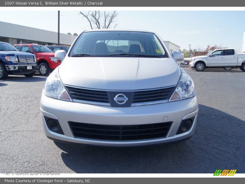 Brilliant Silver Metallic / Charcoal 2007 Nissan Versa S