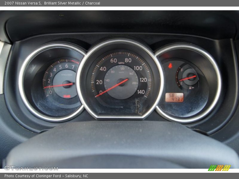 Brilliant Silver Metallic / Charcoal 2007 Nissan Versa S