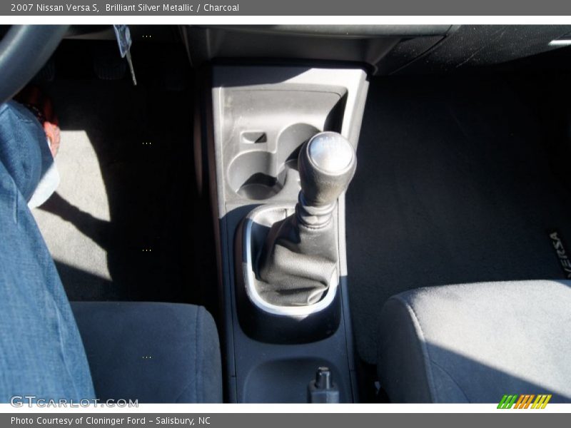Brilliant Silver Metallic / Charcoal 2007 Nissan Versa S