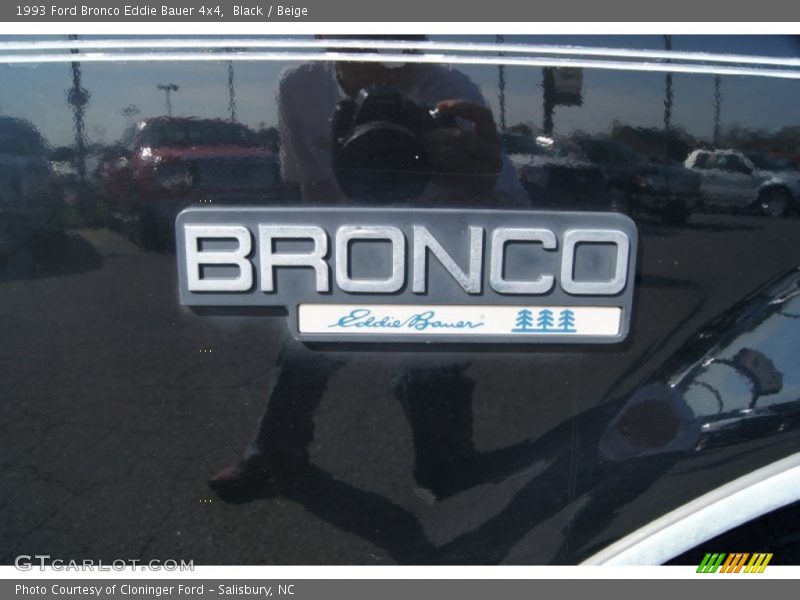  1993 Bronco Eddie Bauer 4x4 Logo