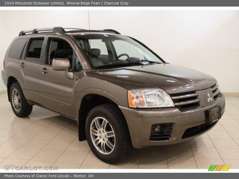 Front 3/4 View of 2004 Endeavor Limited