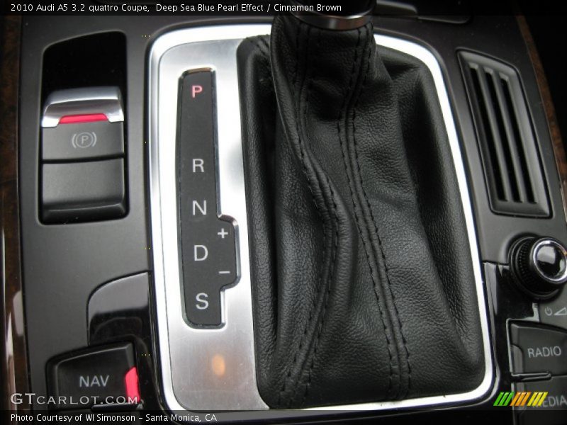 Deep Sea Blue Pearl Effect / Cinnamon Brown 2010 Audi A5 3.2 quattro Coupe