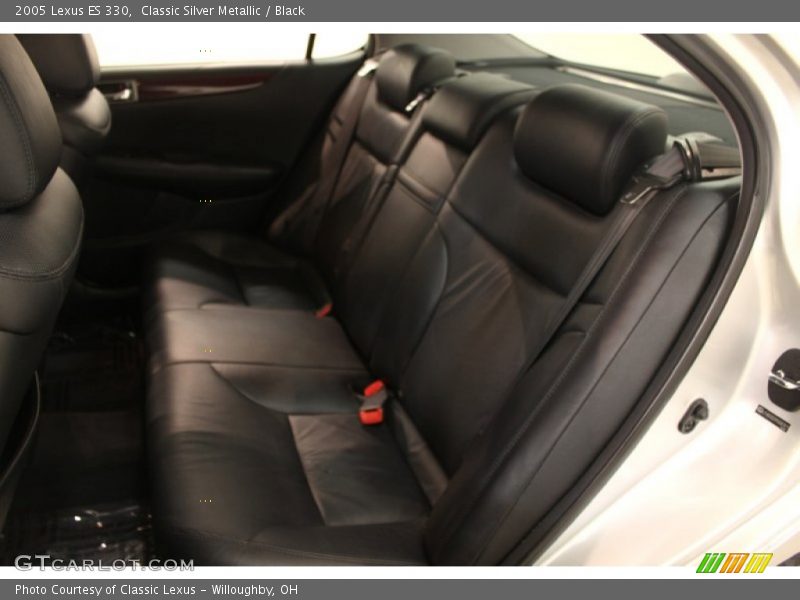 Classic Silver Metallic / Black 2005 Lexus ES 330