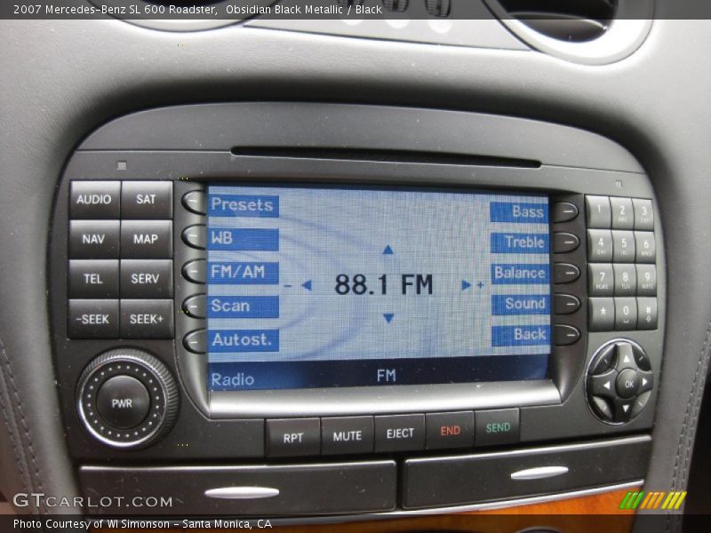 Audio System of 2007 SL 600 Roadster