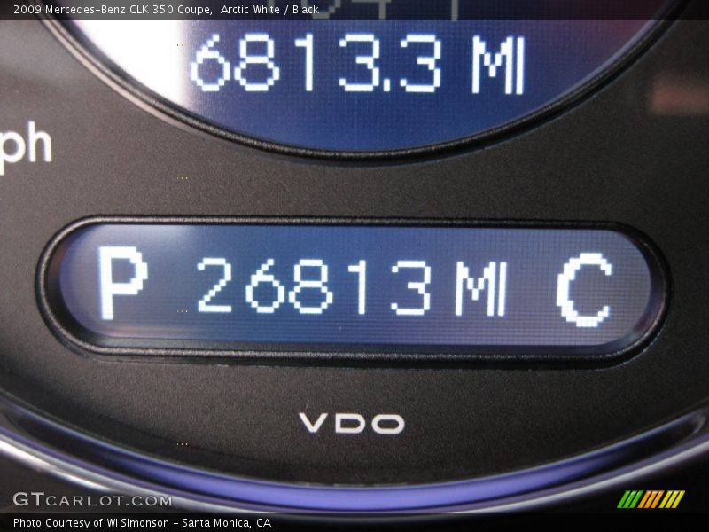 Arctic White / Black 2009 Mercedes-Benz CLK 350 Coupe