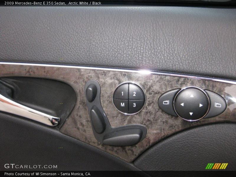 Arctic White / Black 2009 Mercedes-Benz E 350 Sedan