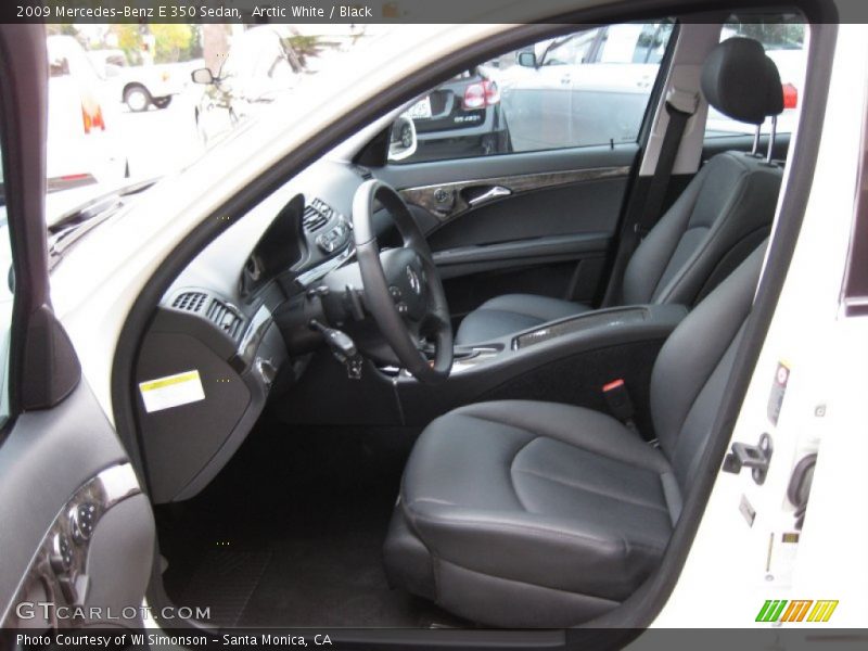 Arctic White / Black 2009 Mercedes-Benz E 350 Sedan