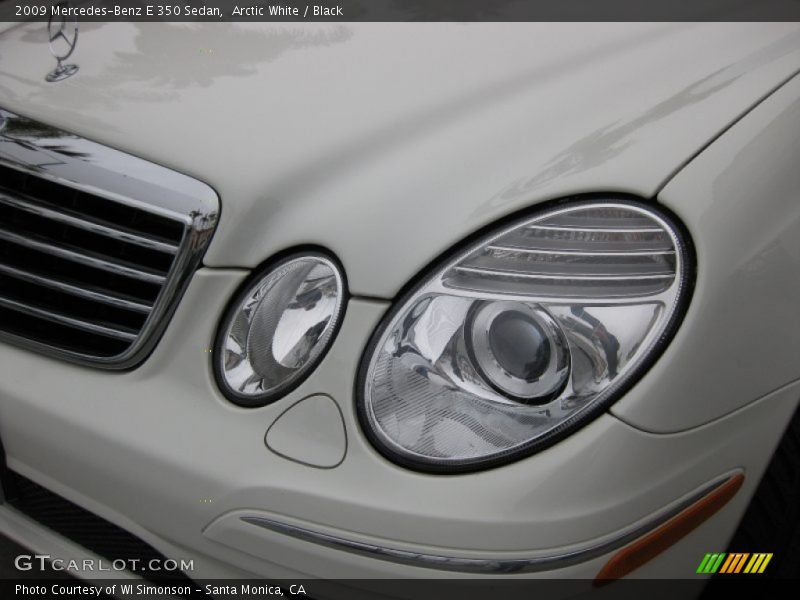 Arctic White / Black 2009 Mercedes-Benz E 350 Sedan