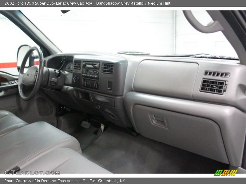 Dashboard of 2002 F350 Super Duty Lariat Crew Cab 4x4
