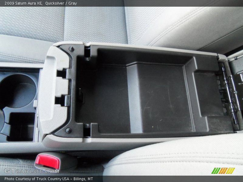 Quicksilver / Gray 2009 Saturn Aura XE