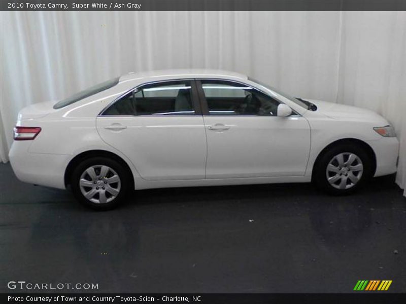 Super White / Ash Gray 2010 Toyota Camry