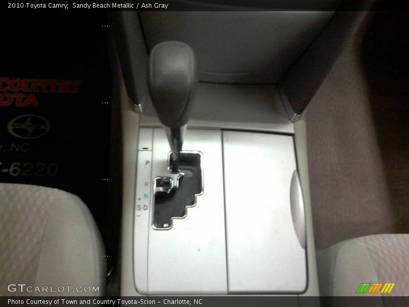 Sandy Beach Metallic / Ash Gray 2010 Toyota Camry