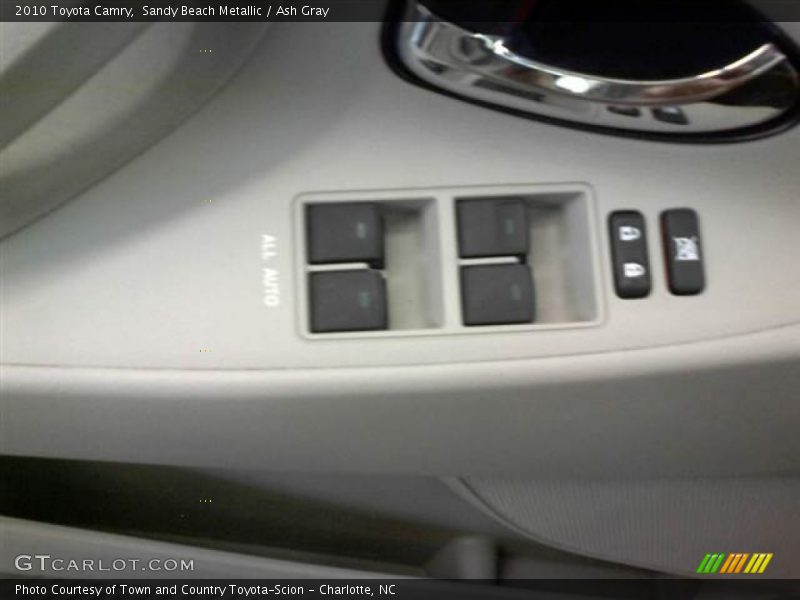 Sandy Beach Metallic / Ash Gray 2010 Toyota Camry