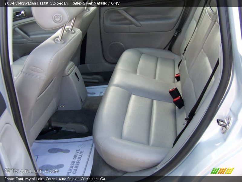 Reflex Silver Metallic / Grey 2004 Volkswagen Passat GLS Sedan