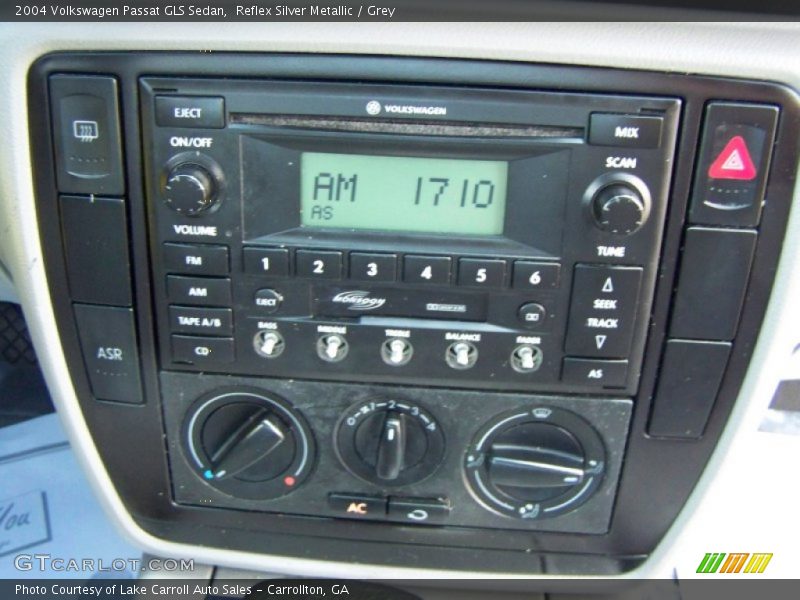Reflex Silver Metallic / Grey 2004 Volkswagen Passat GLS Sedan