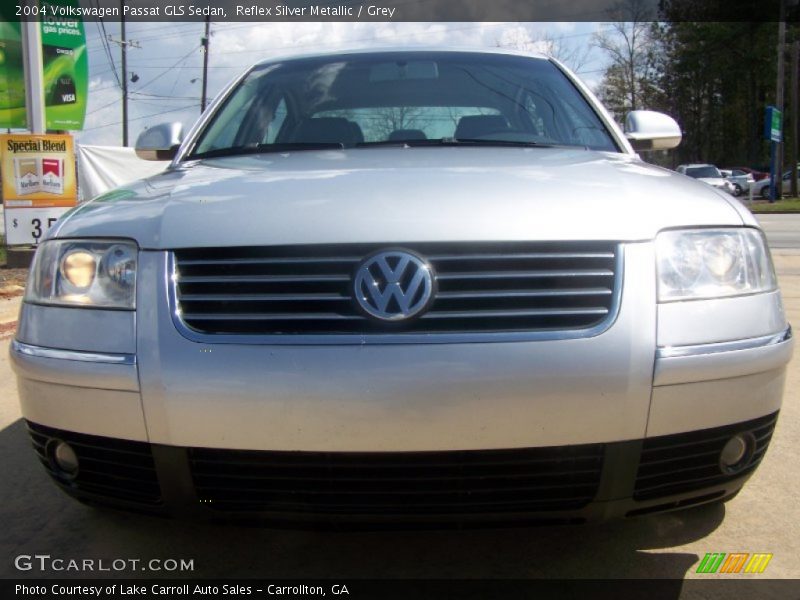Reflex Silver Metallic / Grey 2004 Volkswagen Passat GLS Sedan