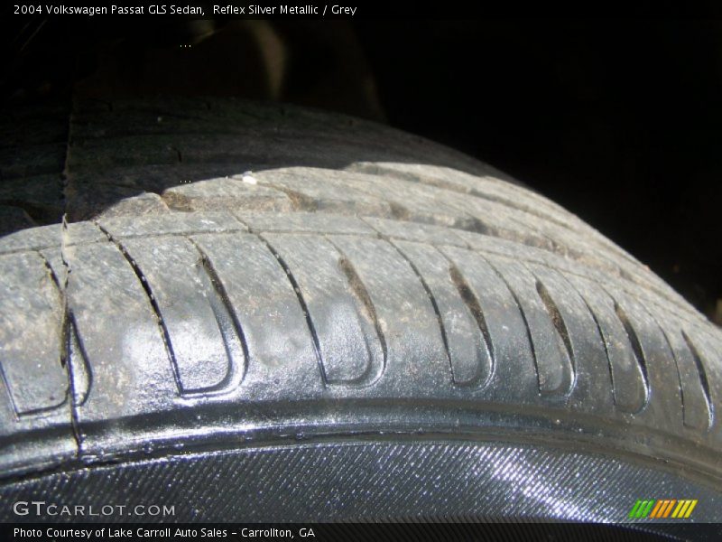 Reflex Silver Metallic / Grey 2004 Volkswagen Passat GLS Sedan