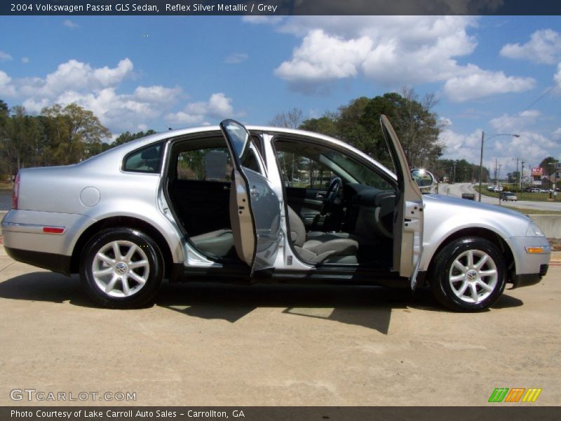 Reflex Silver Metallic / Grey 2004 Volkswagen Passat GLS Sedan
