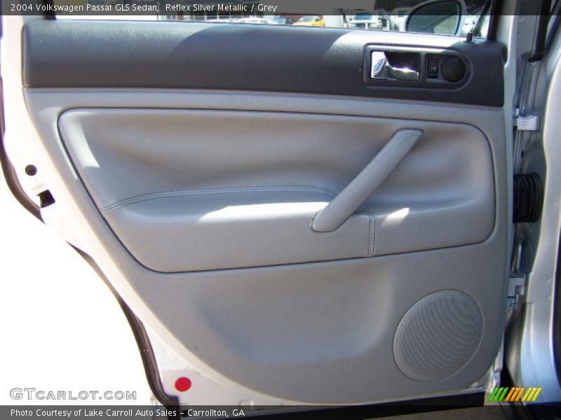 Reflex Silver Metallic / Grey 2004 Volkswagen Passat GLS Sedan