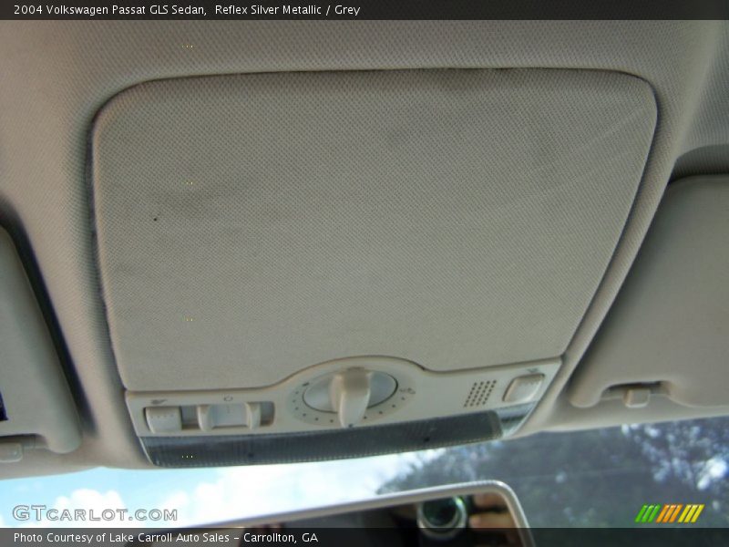 Reflex Silver Metallic / Grey 2004 Volkswagen Passat GLS Sedan