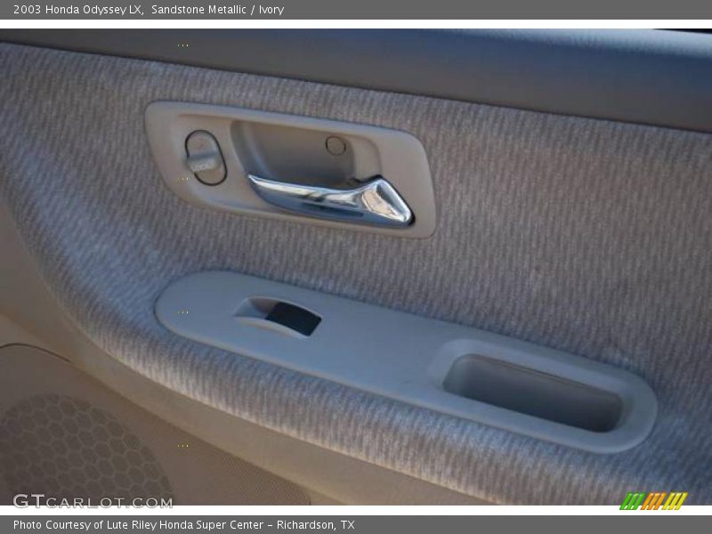 Sandstone Metallic / Ivory 2003 Honda Odyssey LX