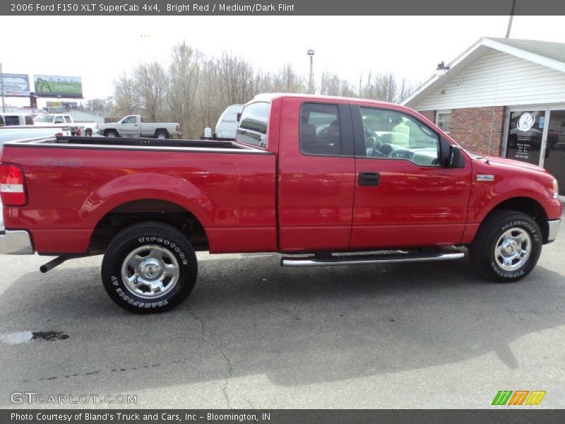 Bright Red / Medium/Dark Flint 2006 Ford F150 XLT SuperCab 4x4