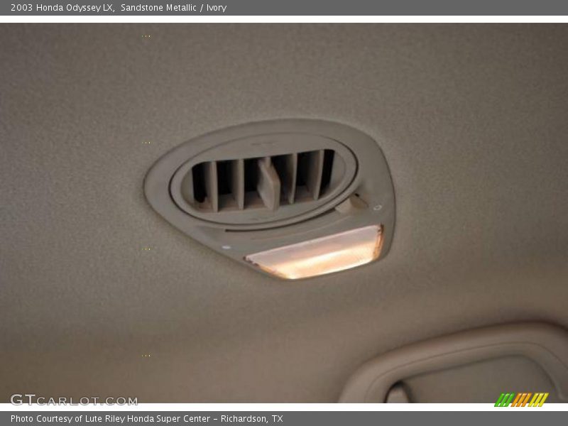 Sandstone Metallic / Ivory 2003 Honda Odyssey LX