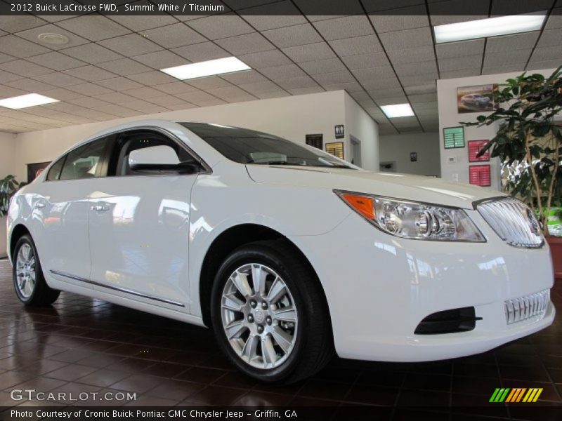 Front 3/4 View of 2012 LaCrosse FWD