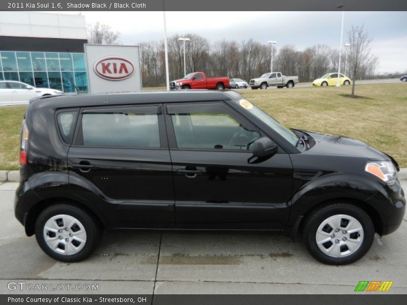 Shadow Black / Black Cloth 2011 Kia Soul 1.6
