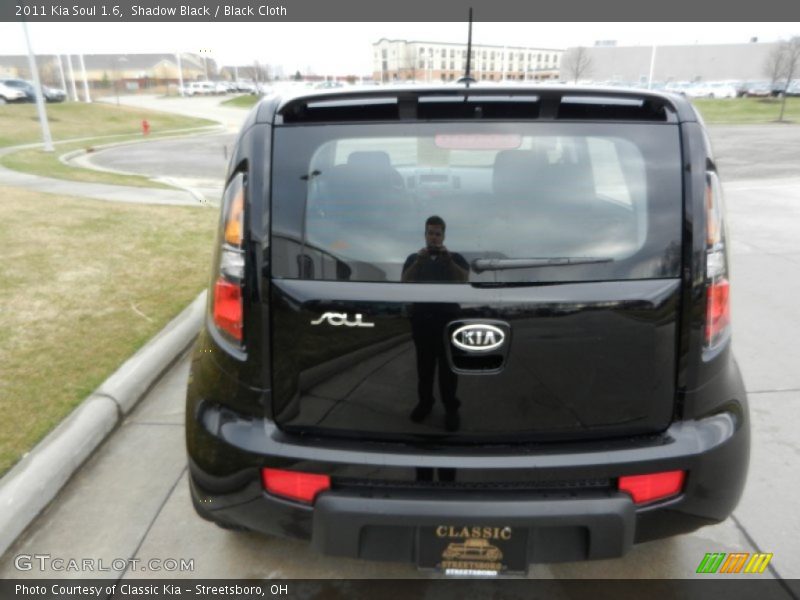 Shadow Black / Black Cloth 2011 Kia Soul 1.6