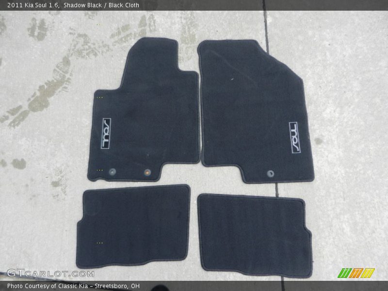 Shadow Black / Black Cloth 2011 Kia Soul 1.6