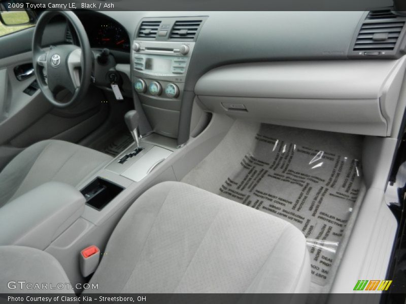Black / Ash 2009 Toyota Camry LE