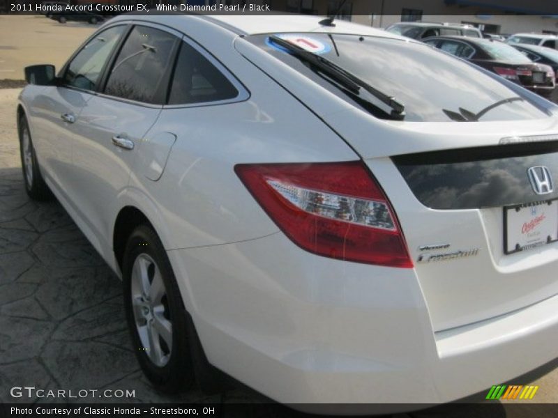 White Diamond Pearl / Black 2011 Honda Accord Crosstour EX