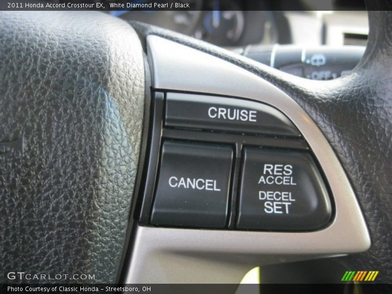 White Diamond Pearl / Black 2011 Honda Accord Crosstour EX