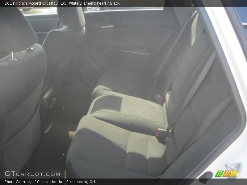 White Diamond Pearl / Black 2011 Honda Accord Crosstour EX