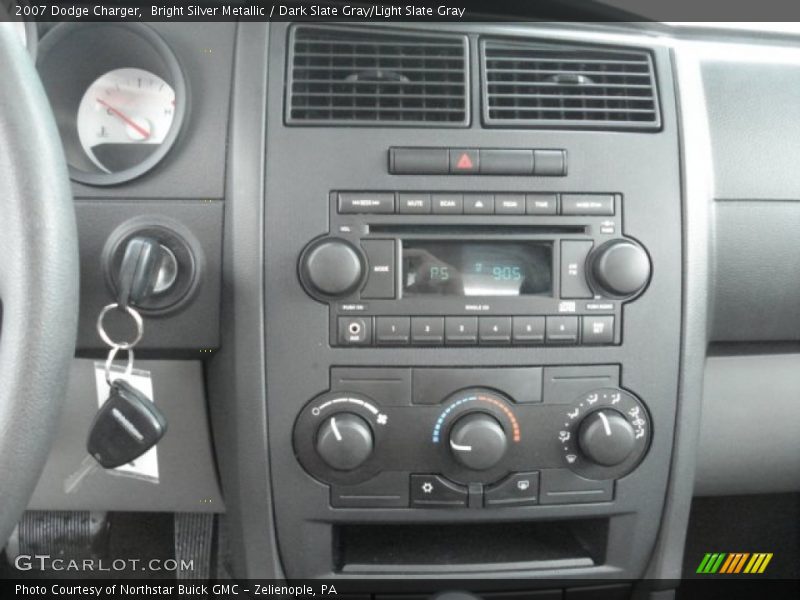 Bright Silver Metallic / Dark Slate Gray/Light Slate Gray 2007 Dodge Charger