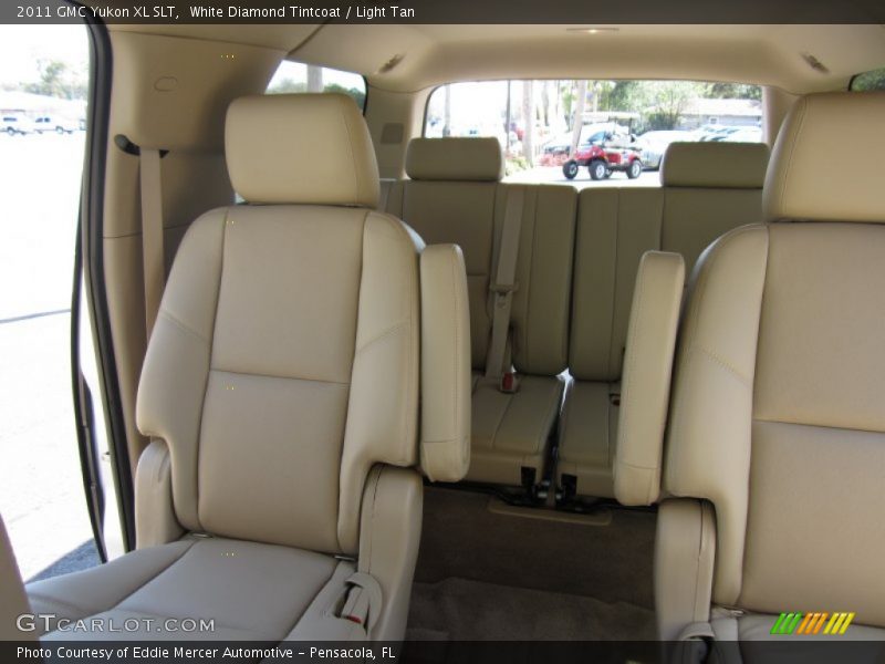 White Diamond Tintcoat / Light Tan 2011 GMC Yukon XL SLT