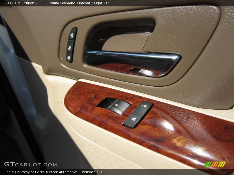White Diamond Tintcoat / Light Tan 2011 GMC Yukon XL SLT