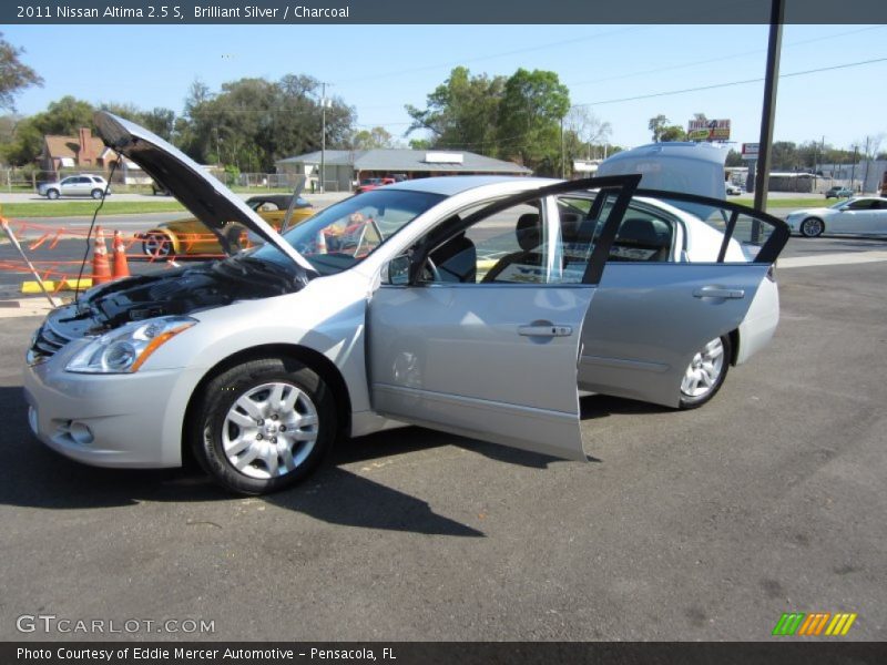 Brilliant Silver / Charcoal 2011 Nissan Altima 2.5 S