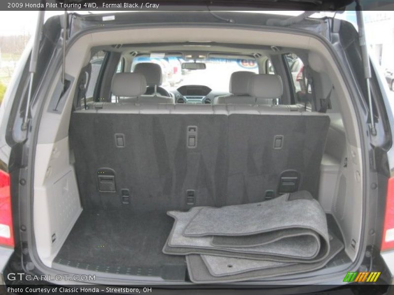 Formal Black / Gray 2009 Honda Pilot Touring 4WD