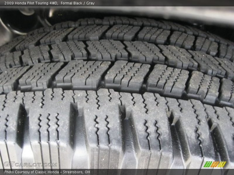 Formal Black / Gray 2009 Honda Pilot Touring 4WD
