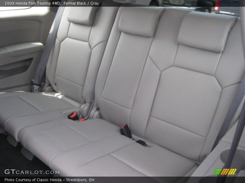 Formal Black / Gray 2009 Honda Pilot Touring 4WD