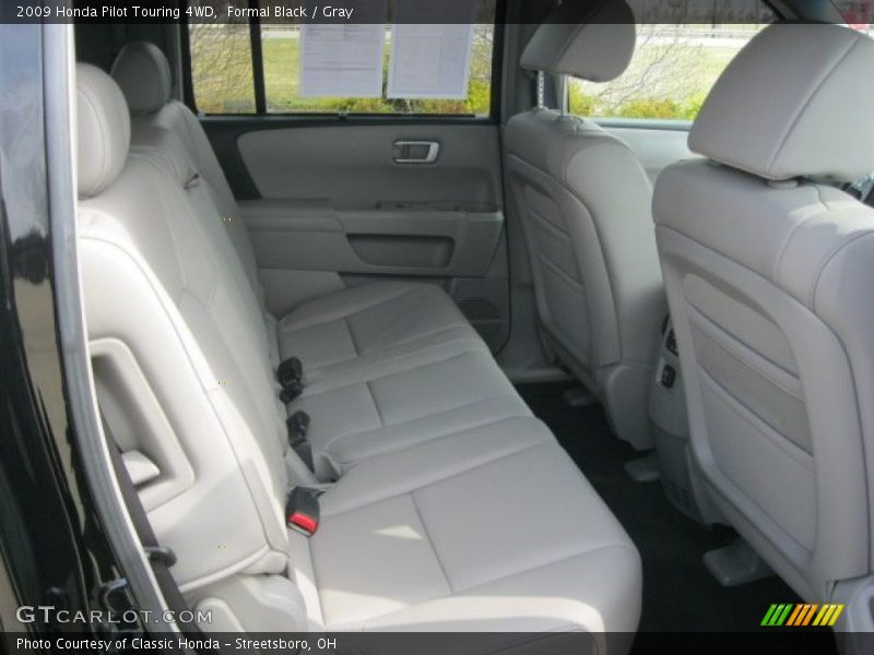 Formal Black / Gray 2009 Honda Pilot Touring 4WD