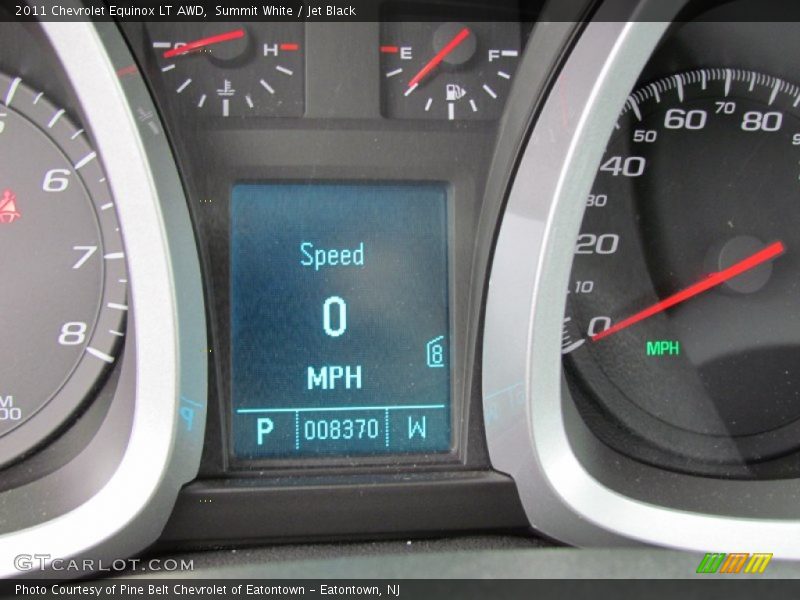 Summit White / Jet Black 2011 Chevrolet Equinox LT AWD