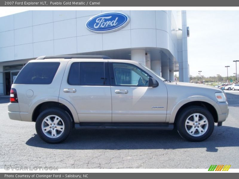 Pueblo Gold Metallic / Camel 2007 Ford Explorer XLT