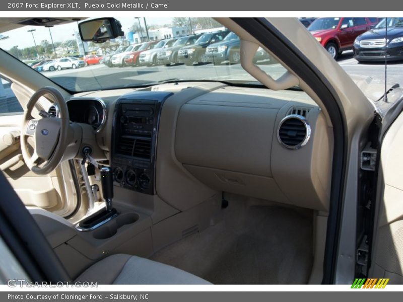 Pueblo Gold Metallic / Camel 2007 Ford Explorer XLT